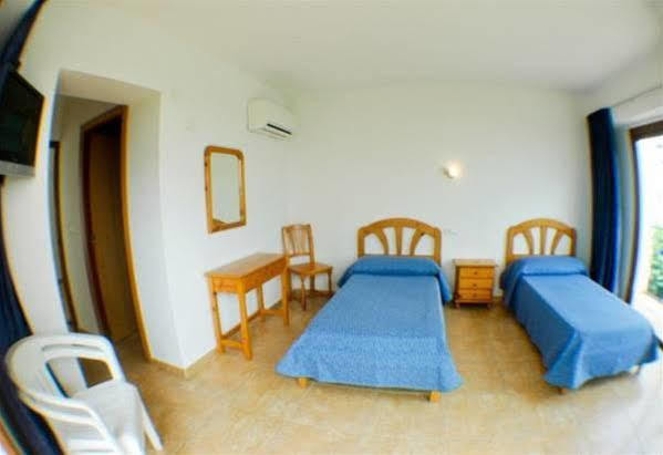 Hostal Residencia Nicolau San Antonio  Exterior foto